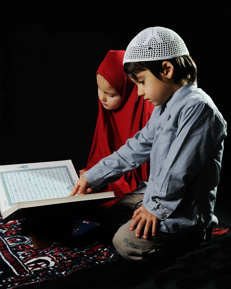 Islamic studies class at Makkah Centre